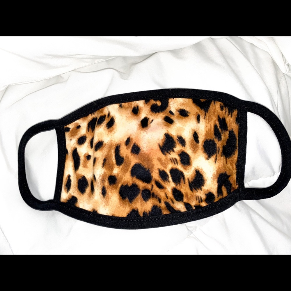 Cheetah print mask